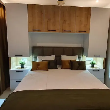 Camelia 1 Brand New With Terrass On Cleopatra *